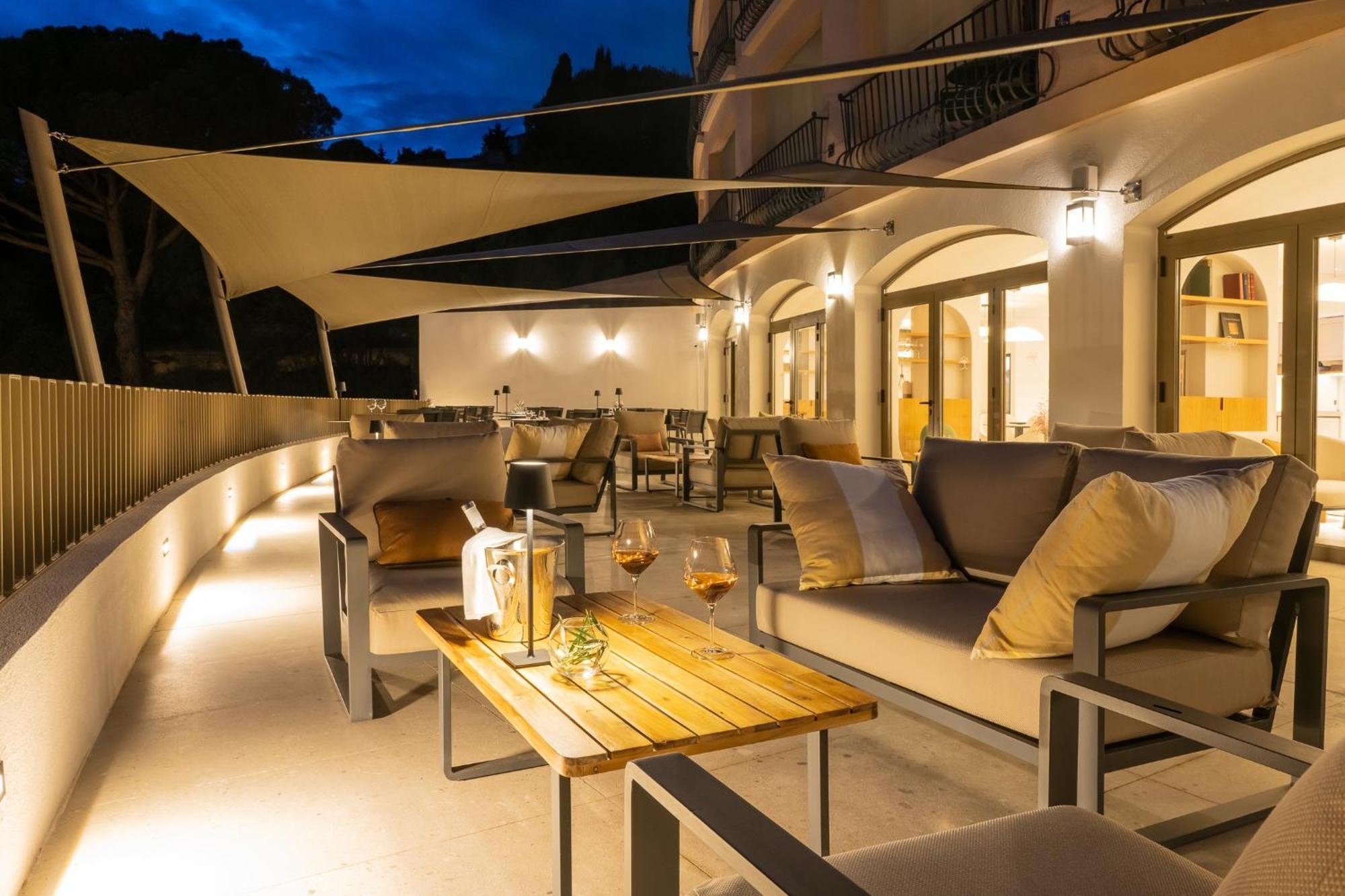 Hotel Du Parc Cavalaire Sur Mer 외부 사진